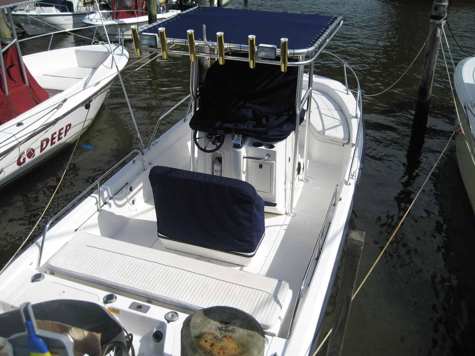 Atlantic Towers T-Top on a Boston Whaler 220 Dauntless center console boat.