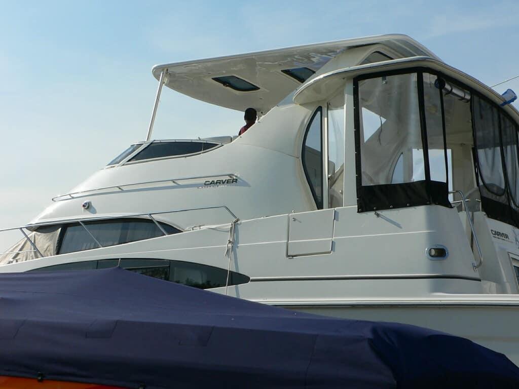 Carver 444 Cockpit Motoryacht with Atlantic Towers Top installed on the upper deck under clear sky