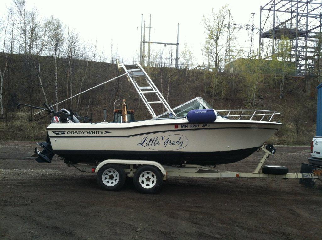 Boat image 1