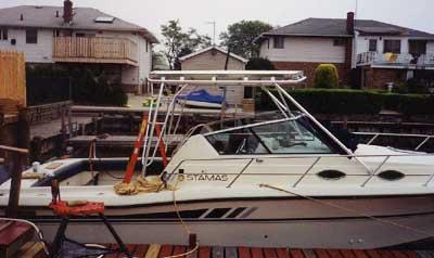 Atlantic Towers Top installed on a Stamas 28 Family Fisherman boat at the dock.