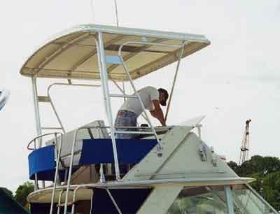 Chris Craft 38 Commander Top 1965 image 1