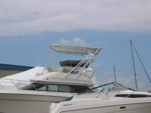 Wellcraft 3300 Sport Bridge Top 1991 image 1