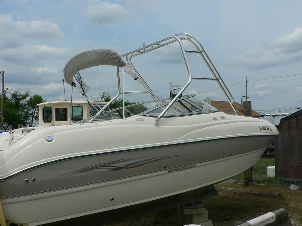 Boat image 1