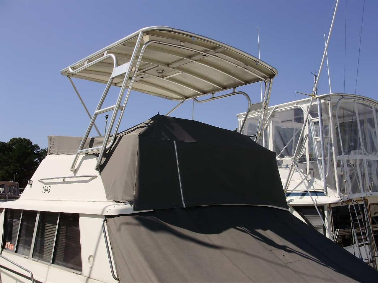 Atlantic Towers top installed on a Silverton 37C convertible boat, enhancing its performance and style.