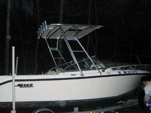 Mako 195 Dual Console Top image 1