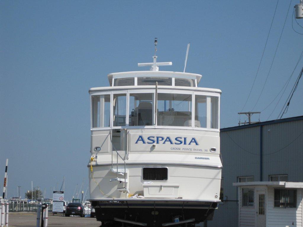 Carver 440/445 Aft Cabin Top 1993 image 1