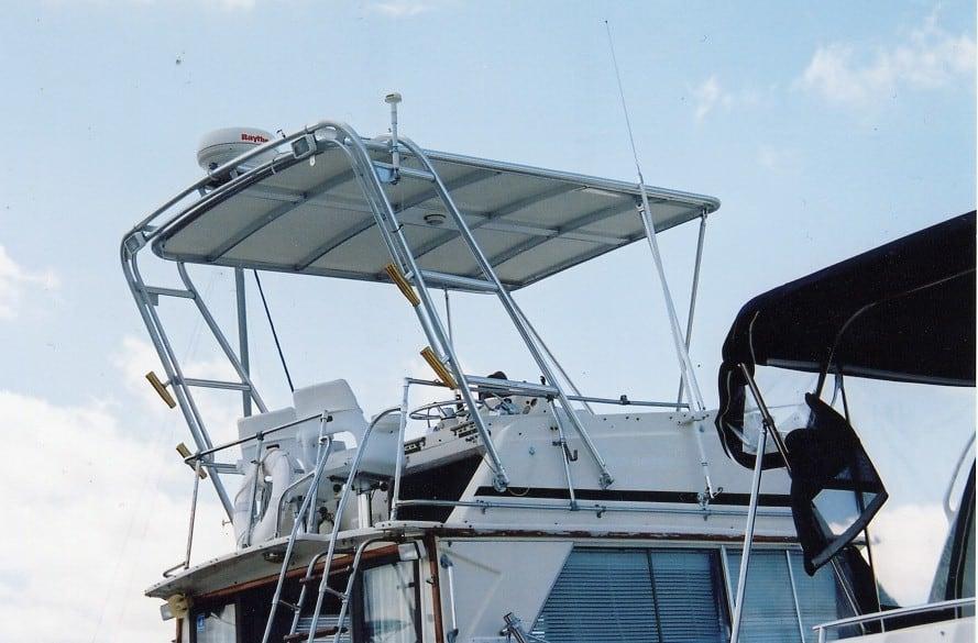 Atlantic Towers Top installed on a Viking Sportfish boat, featuring a metallic frame and canopy for shade.