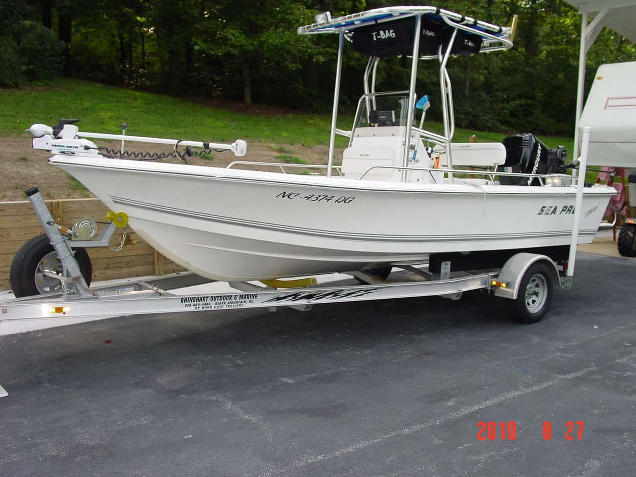 Atlantic Towers T-Top installed on a Sea Pro SV1900 Center Console Bay Boat.