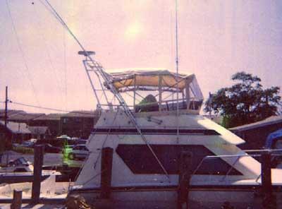 Hattaras 41 Convertible Arch 1986 image 1