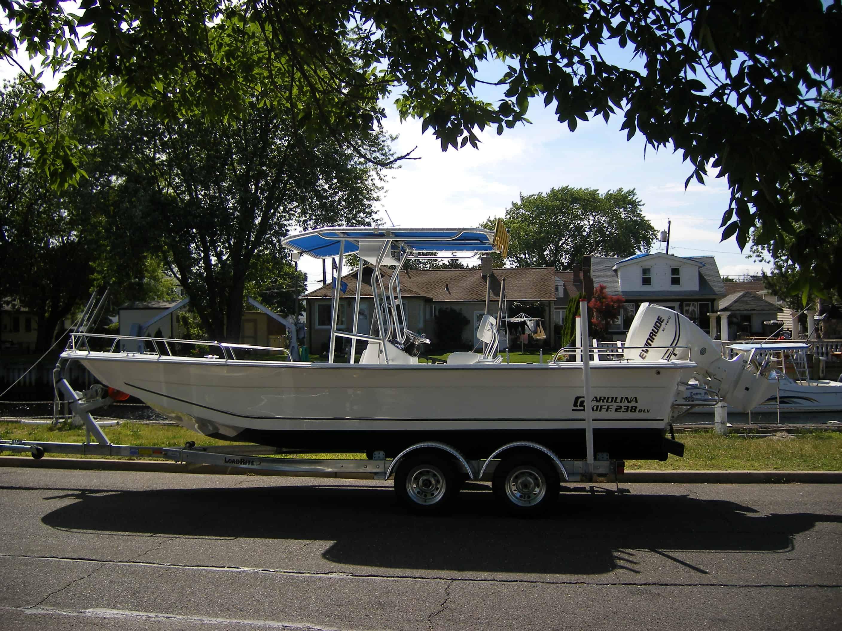 Carolina Skiff 238 DLV Ultra Deluxe T-Top 2010 image 1