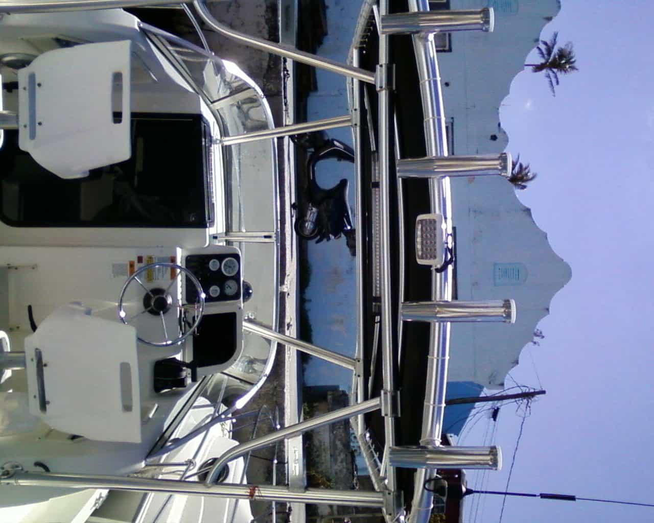 Bombardier 210 Fish hawk Top 2002 image 1