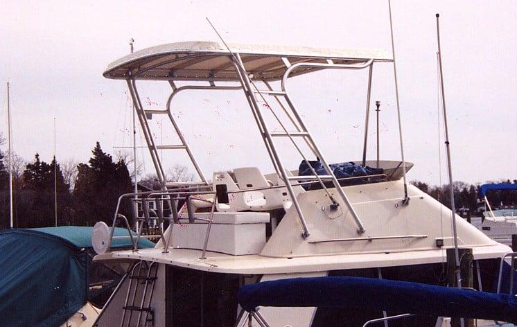 Silverton 34 Convertible Top 1984 image 1