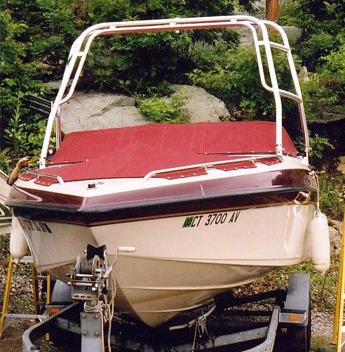 Crownline 225 BR Arch 1996 image 1