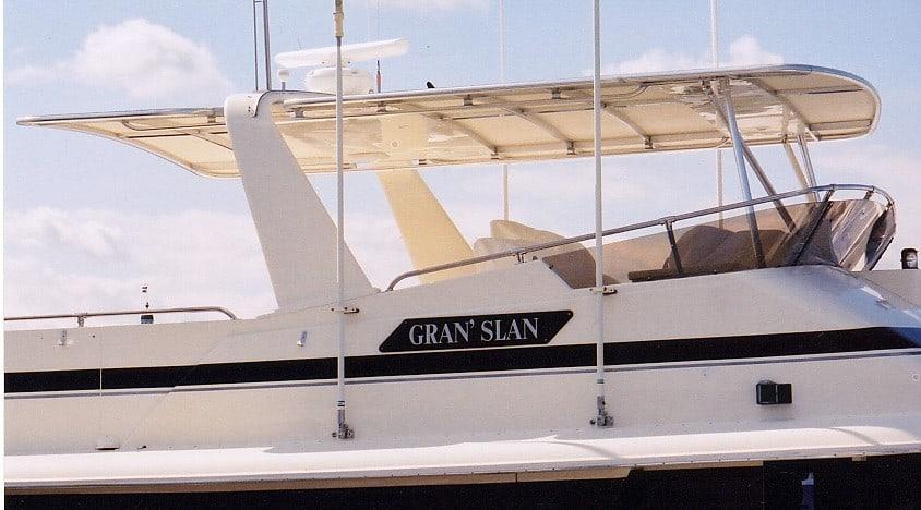 Hattaras 63 Motoryacht Top 1986 image 1