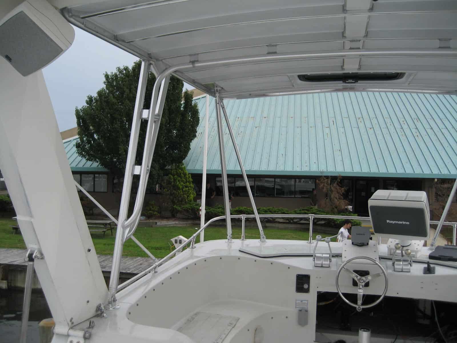 Blue Water Boats 60 houseboat Top image 1
