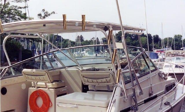 Boston Whaler 27 Full Cabin Top 1985 image 1