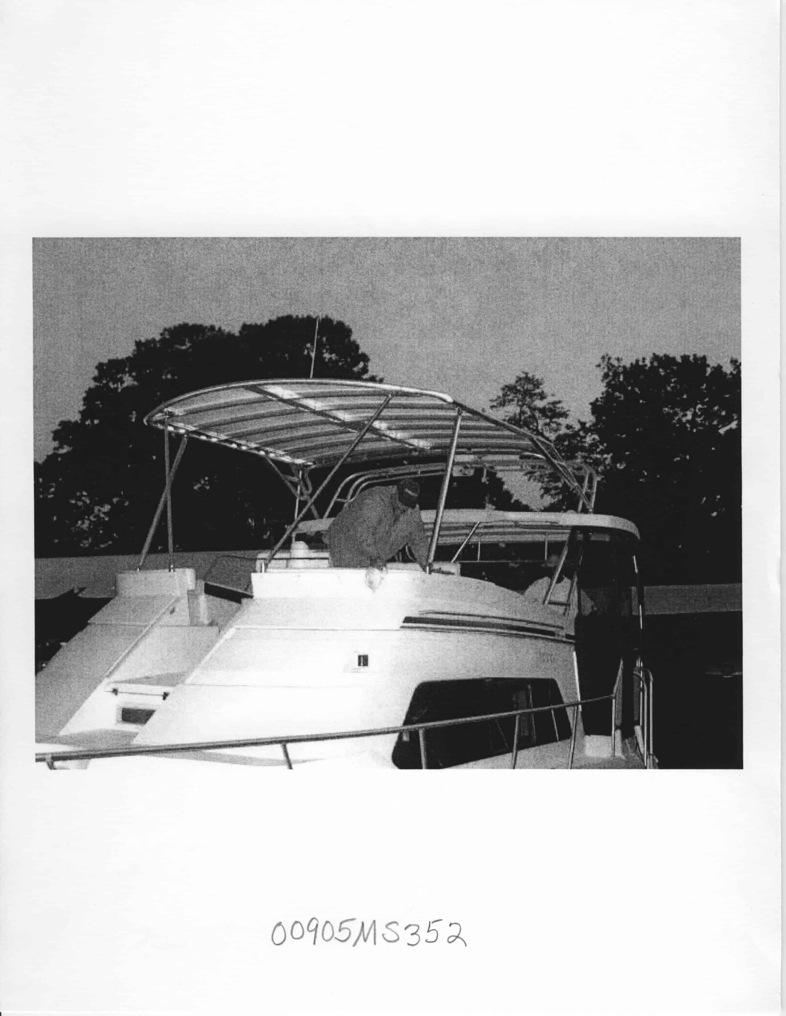Mainship 37 Motor Yacht Top 1995 image 1