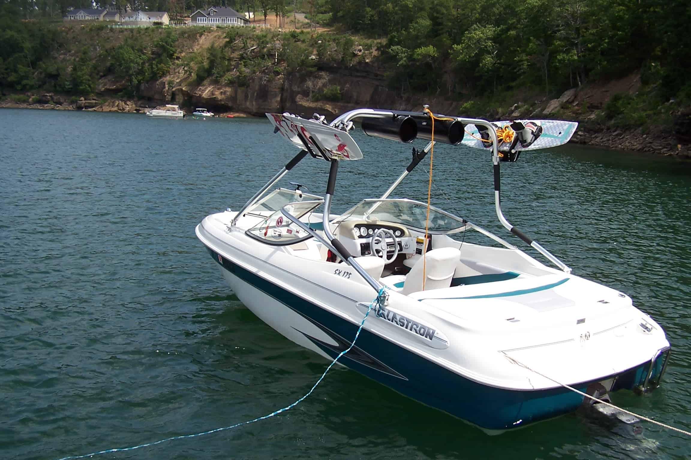 Boat image 1
