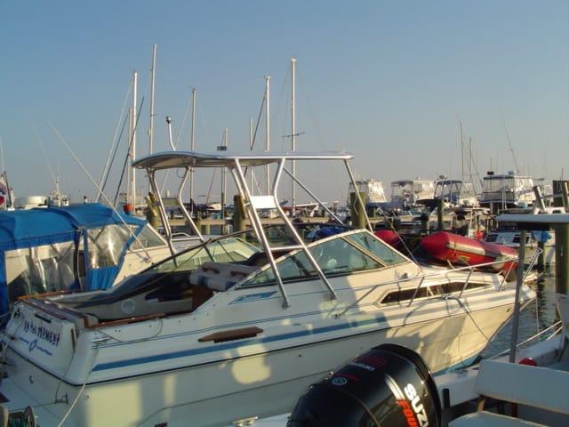 Sea Ray 250 Sundancer Top 1986 image 1