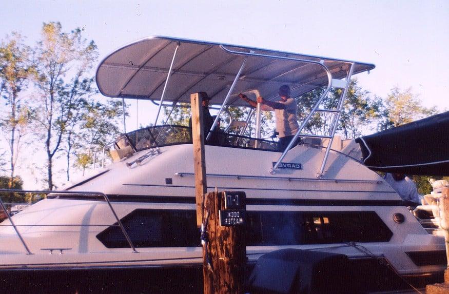 Carver 38 Santego Top 1988 image 1