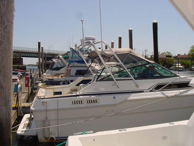 Sea Ray 300 Sundancer Arch 1985 image 1