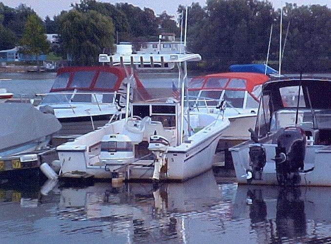 Seaswirl 2101 Console T-Top 2001 image 1