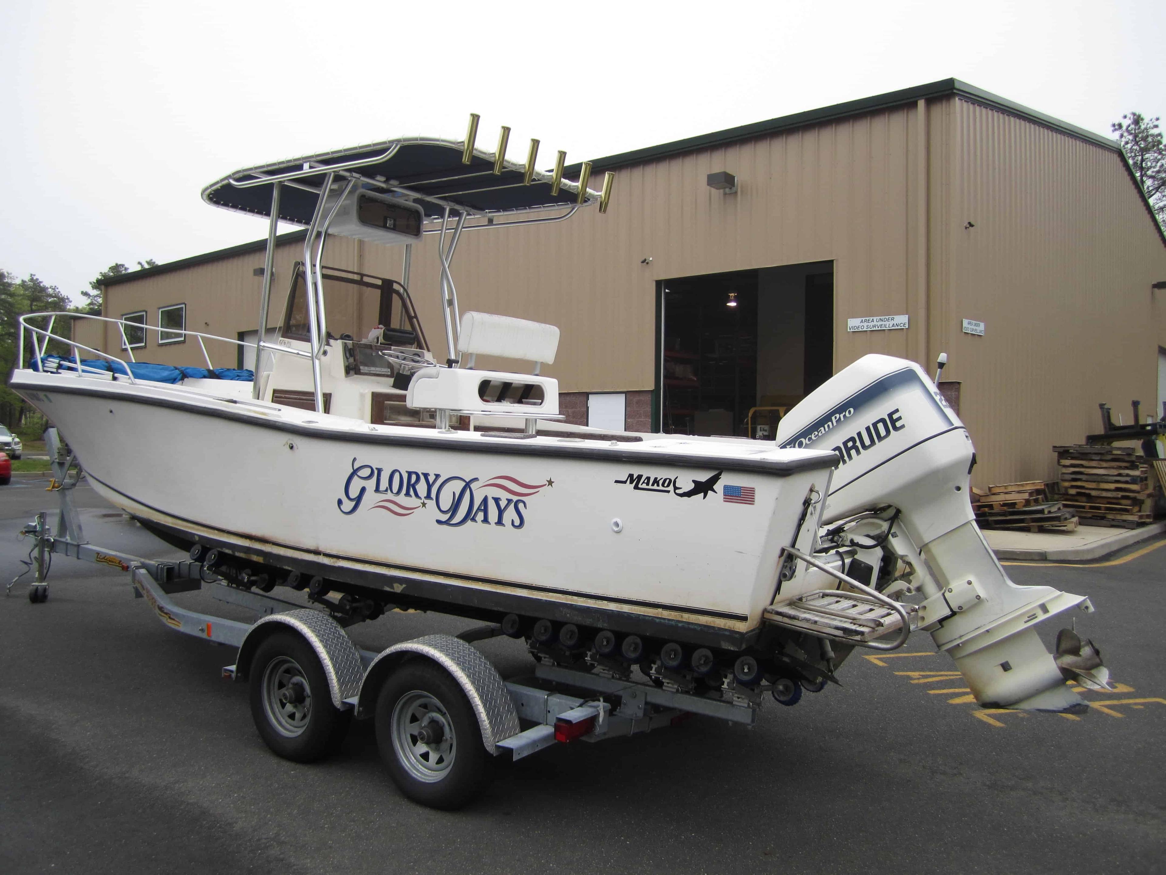 Mako 254 T-Top 1987 image 1