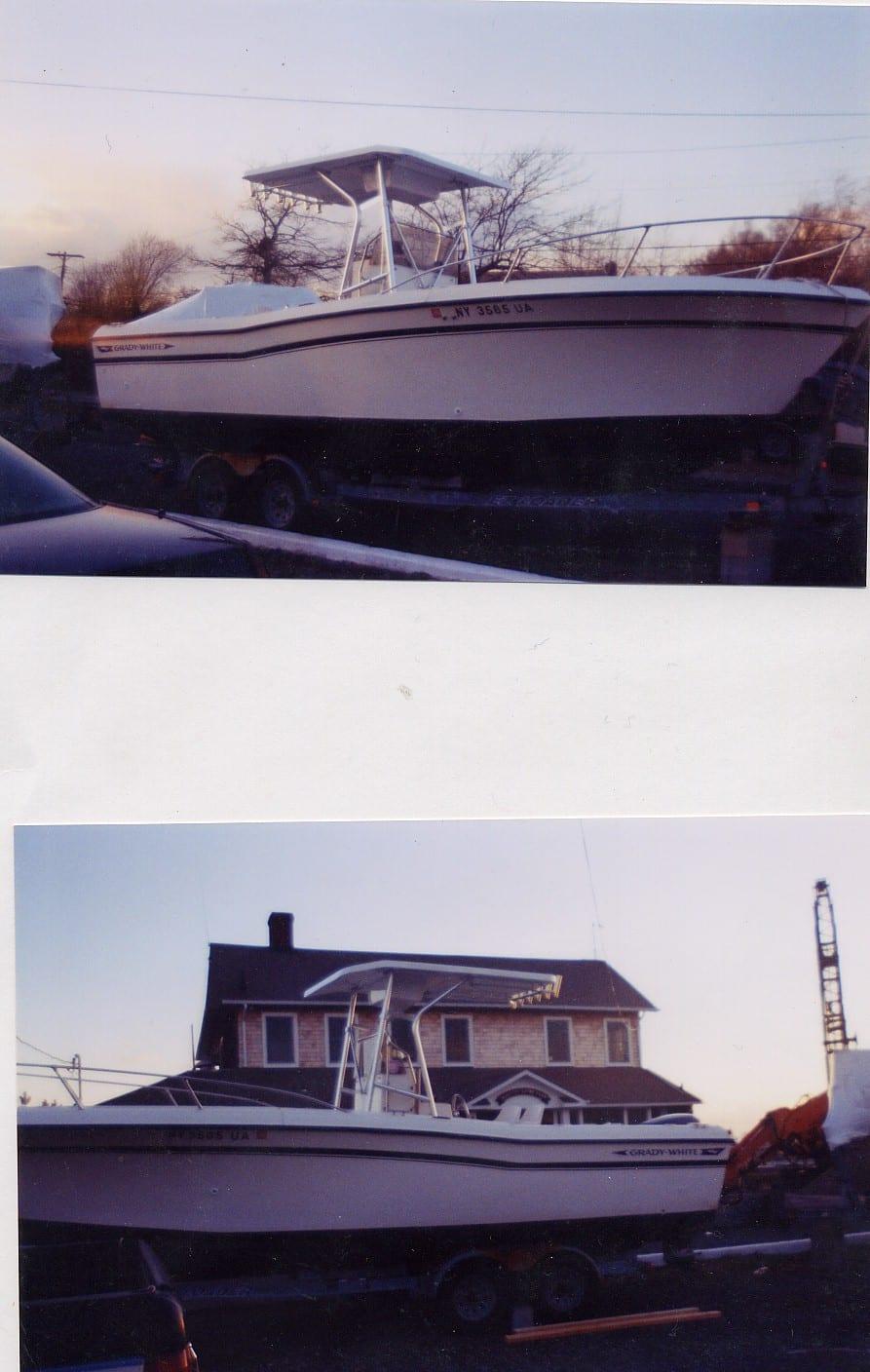 Grady White T-Top image 1