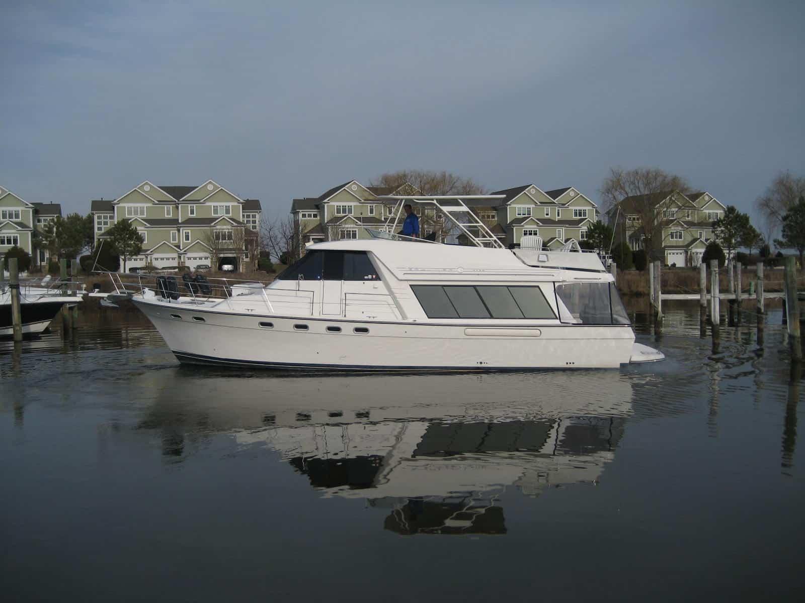 Bayliner 4788 Pilot House Motor Yacht Top 1994 image 1