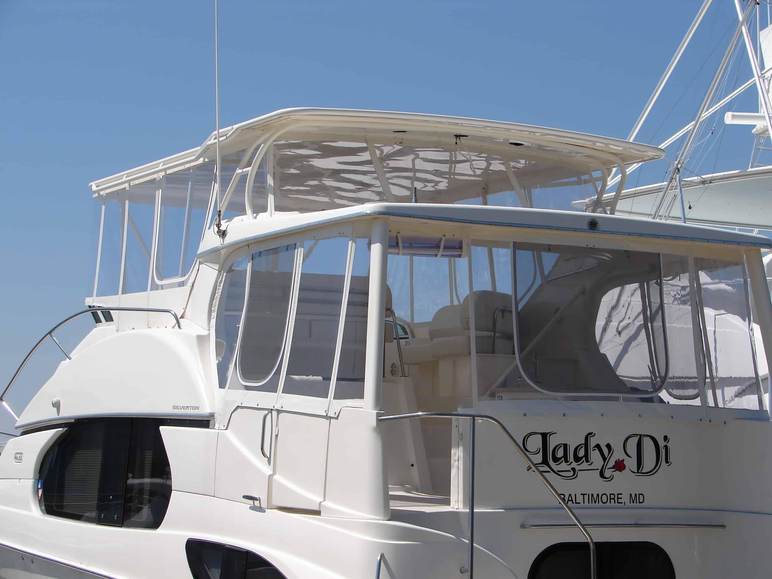 Silverton 43 Motor Yacht Top 2001 image 1