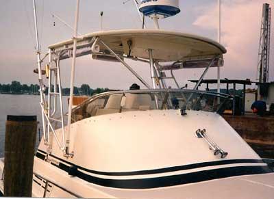 Albin 32+2 Command Bridge Top 1989 image 1