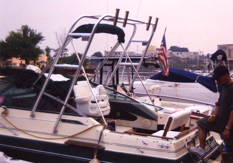 Sea Ray 250 Sundancer Arch 1985 image 1
