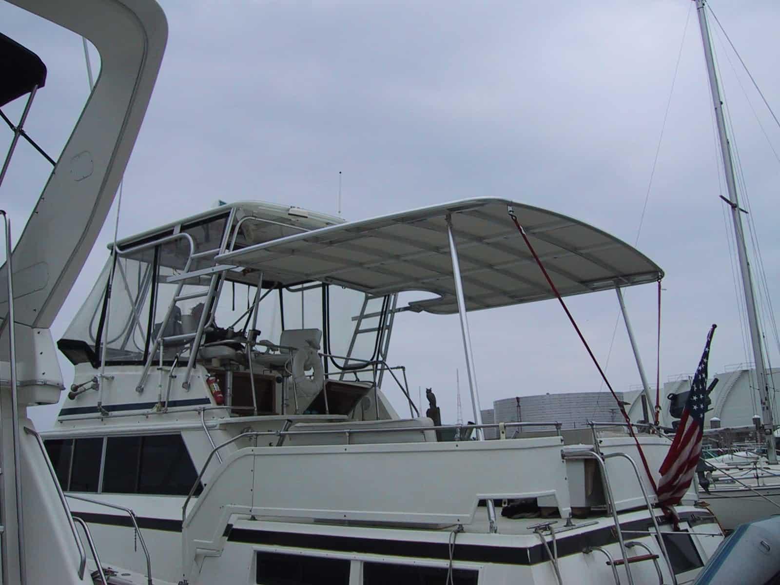 Viking 43 Double Cabin Aft Deck Top 1975 image 1