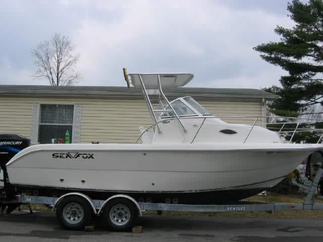 Sea Fox 230 walk around Top 2003 image 1