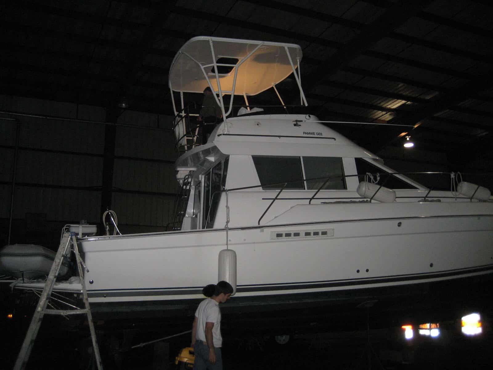 Silverton 37C Top 1990 image 1