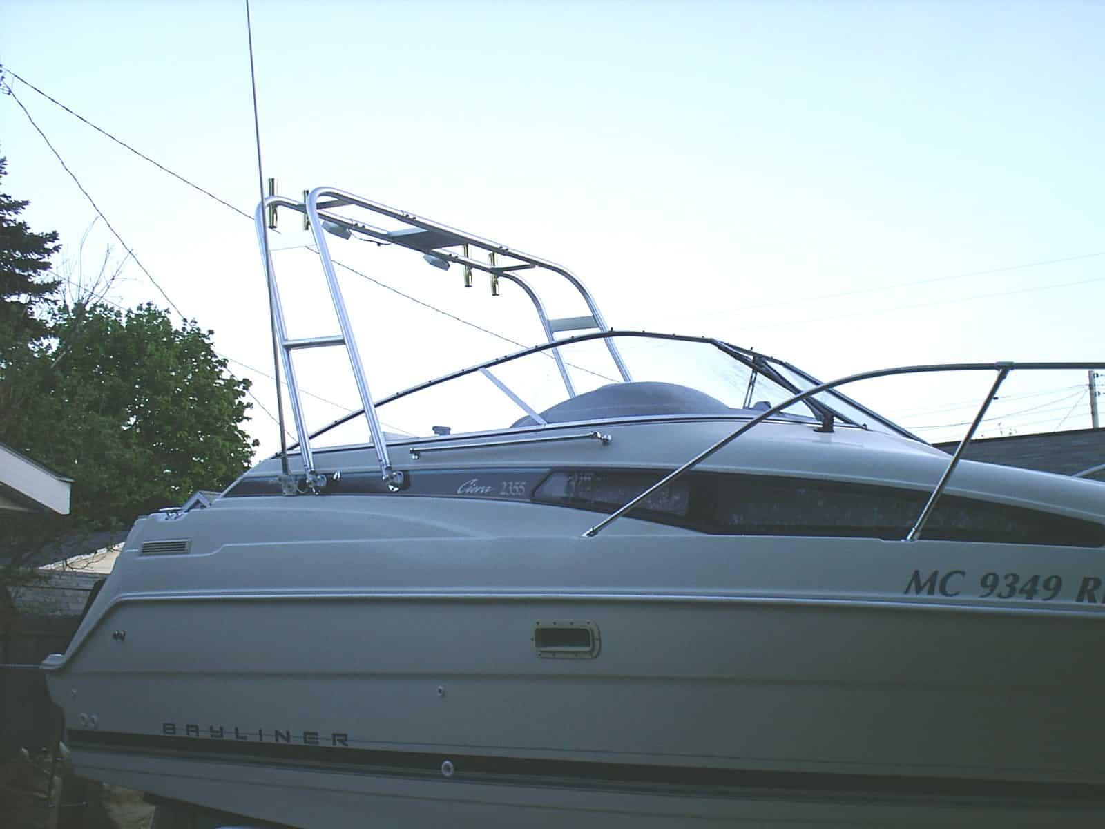 Bayliner 2355 Cierra Arch 1996 image 1