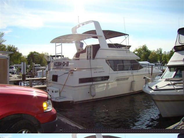 Carver 37 Aft Cabin Aft Deck Top 1996 image 1