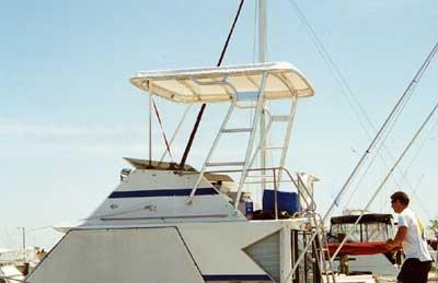 Pequod 35 Flybridge Top 1974 image 1