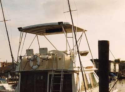 Viking 40 Sedan Top 1973 image 1