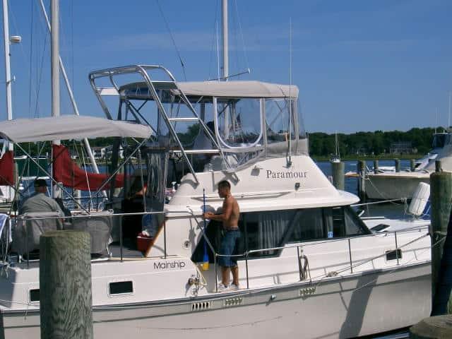 Mainship 36 Aft Cabin Arch 1988 image 1