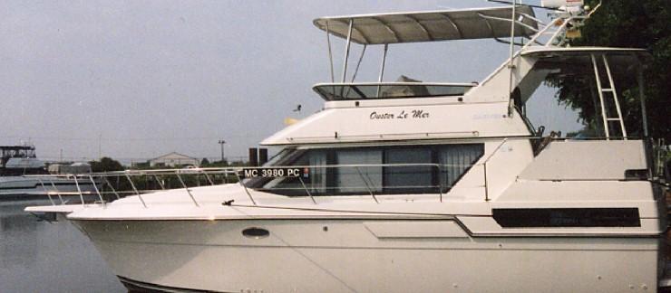 Carver 36/370 Aft Cabin Top 1990 image 1