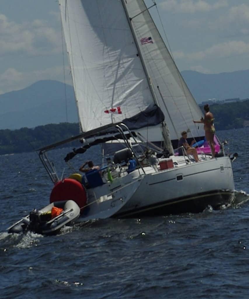 Beneteau 361 Arch image 1