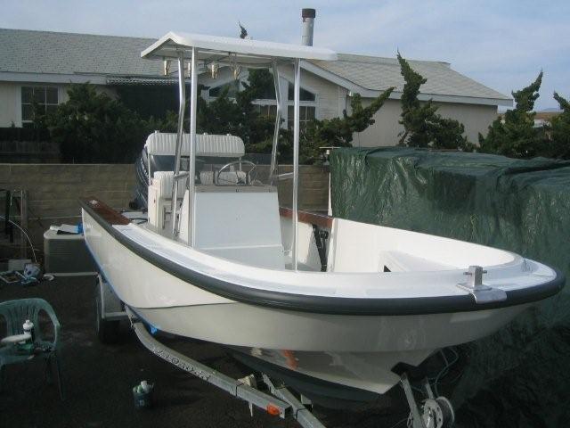 Boston Whaler 20 Outrage T-Top 1981 image 1