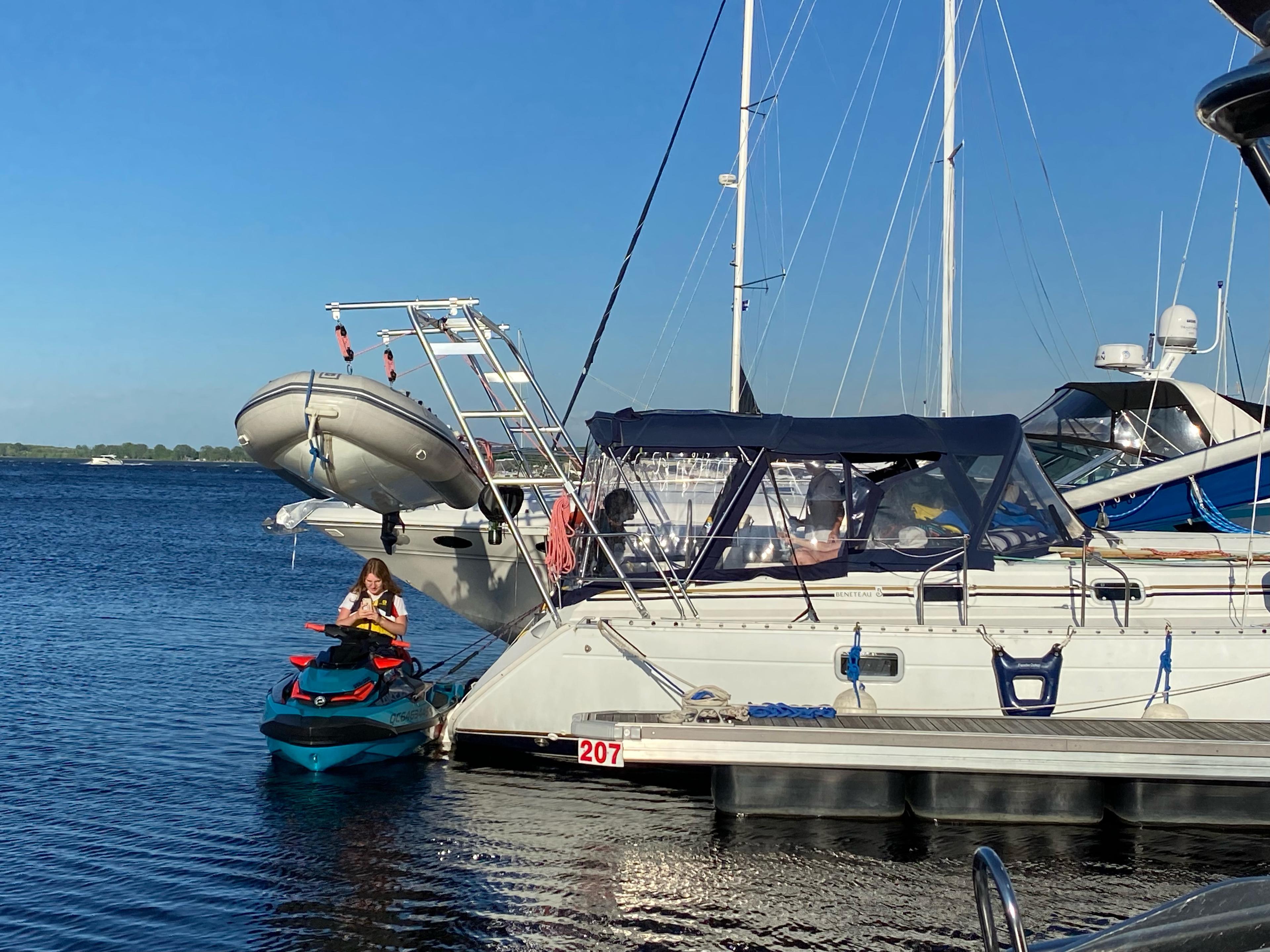 Beneteau Arch image 1