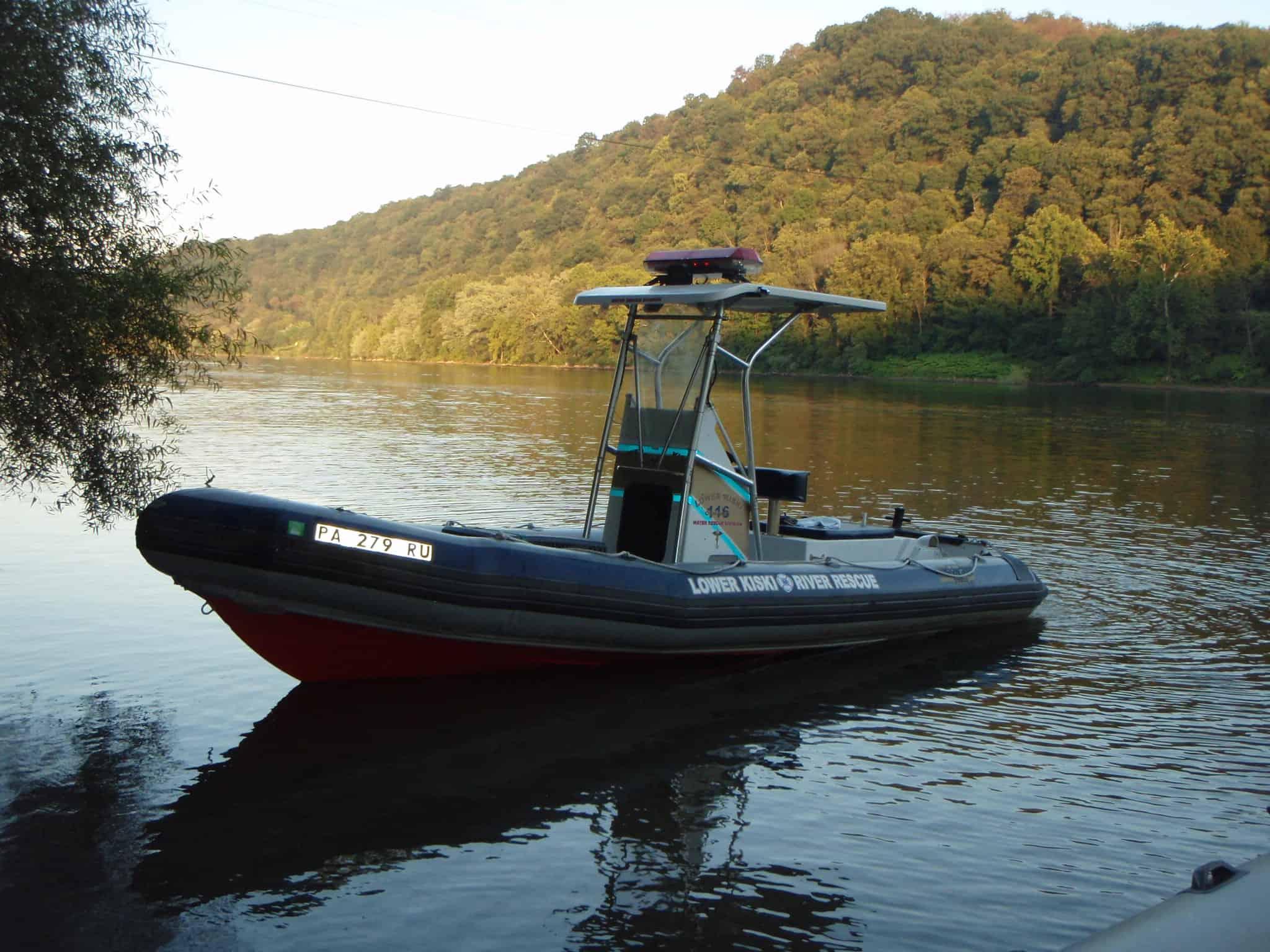 Zodiac 21 T-Top image 1