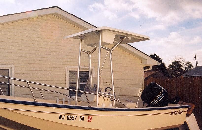 McKee Craft Console T-Top 2003 image 1