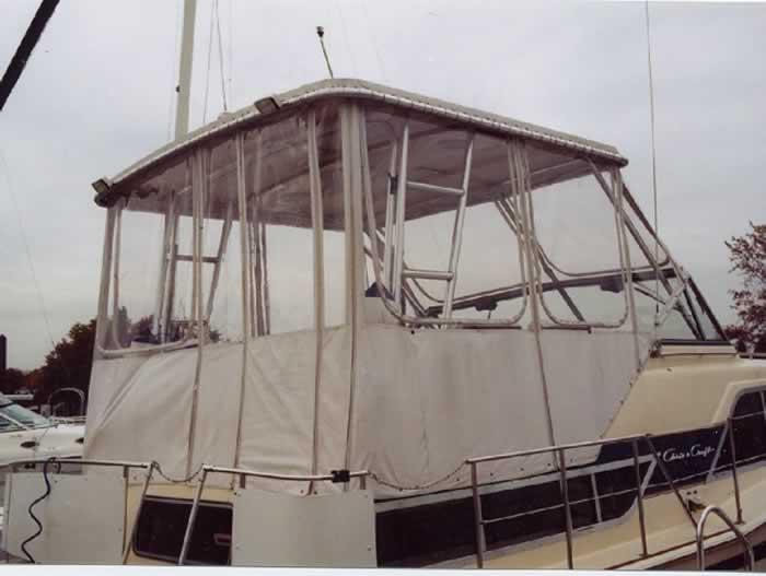 Atlantic Towers Top installed on a Chris Craft 351 Catalina boat, featuring a protective enclosure.