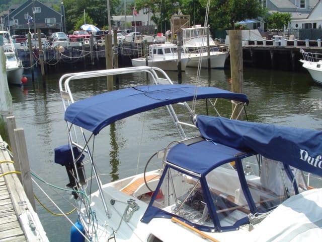 Dufour Yachts 38 Classic Arch 2001 image 1