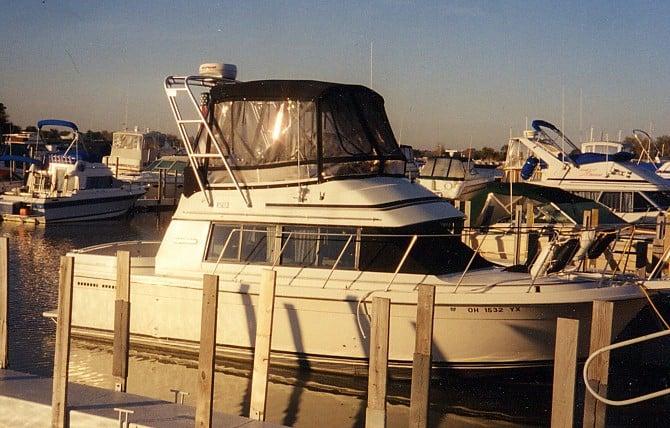 Carver Mariner Arch 1988 image 1