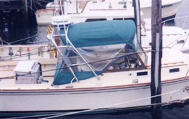 Fortier Boats 26 Cuddy Arch image 1